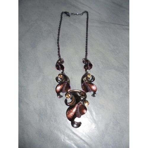 Collier Réglable Création Unique