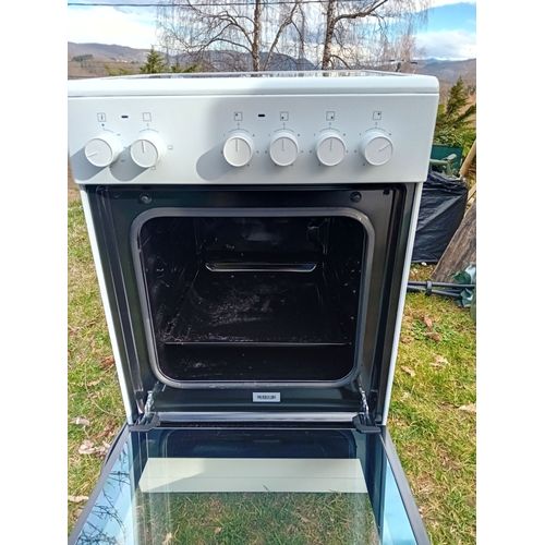Cuisinière électrique à plaque céramique