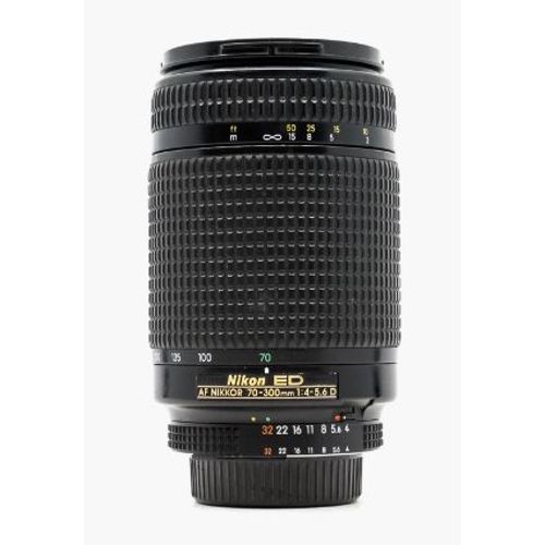 Nikon AF Nikkor 70-300mm f/4-5.6D ED