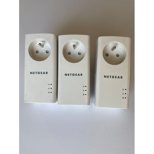 Pack de 3 CPL Netgear Powerline 1000 + Extra Outlet PLP 1000 Prise Gigogne Intégrée