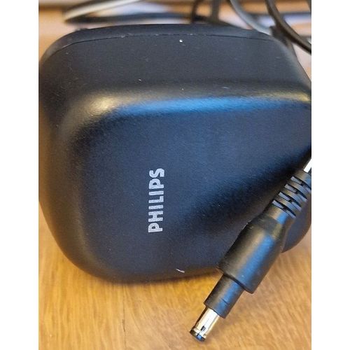 Philips Chargeur 2.5v Tondeuse Qc5045/Qc5054/Qc5055/Qc5060/Qc5170[4203 035 52240]