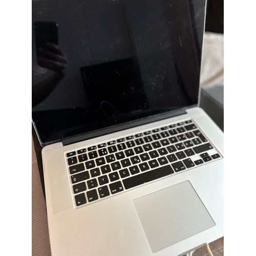 Apple MacBook Pro 15.4" Intel Core i7 - Ram 16 Go - DD 500 Go
