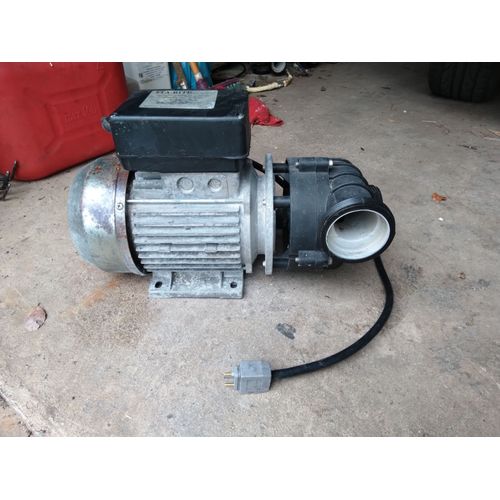Pompe pour spa Dimension one , ref Durajet 1 vitesse modele 10 18 002