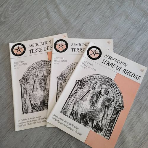 Lot De Revue " Terre De Rhedae"