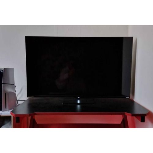 TV THOMSON 43QG7C14 Google TV QLED pro. Caractéristiques : Taux de rafraîchissement 144 Hz. 2 ports HDMI 2.1 et 2 ports HDMI 2.0. HDR, VRR, ALLM 144 Hz. Parfait pour PS5, Xbox Series X et PC.