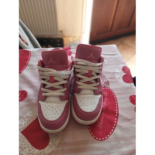 Baskets Jordan Taille 40