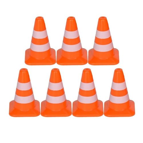 Panneaux de signalisation pour enfants, 7 mini cônes de signalisation en plastique, cônes de barrage routier d'entraînement, mini cônes orange pour activités sportives, fêtes à thème de construction polyvalentes - Petits cônes orange