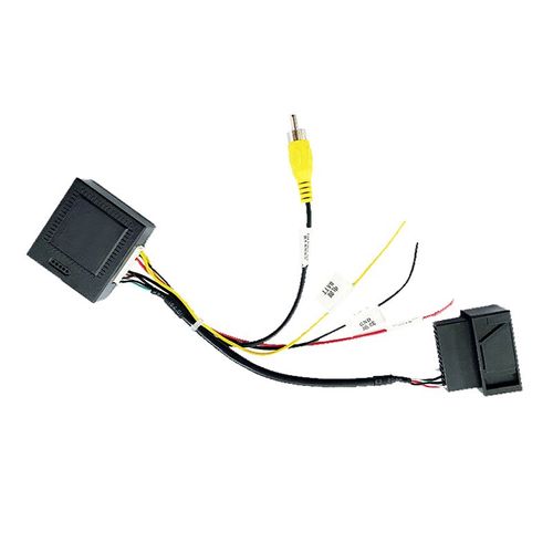 Adaptateur de BoîTe de DéCodeur de Convertisseur de Signal RVB Vers (RCA) AV CVBS Convient pour CaméRa de vue ArrièRe D'Usine Golf 6 CC