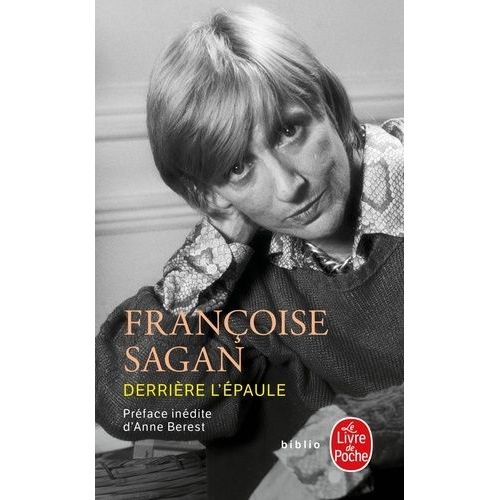 Derrière L'épaule