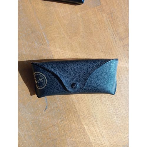 Étui Ray-Ban noir