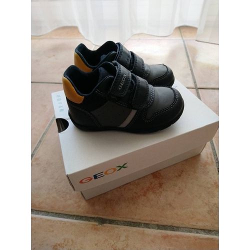 Geox Enfant Taille 22