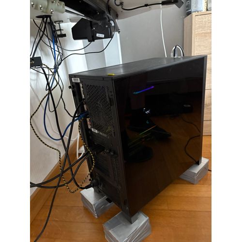 PC Gamer AMD Ryzen 5-7500F - 3.7 Ghz - Ram 32 Go - DD 2.500 To