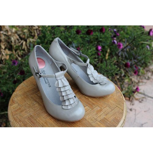 Adorables Chaussures Grises Neuves Promod Joliement Décorèes Dessus.Pointure Étiquetèe:37.