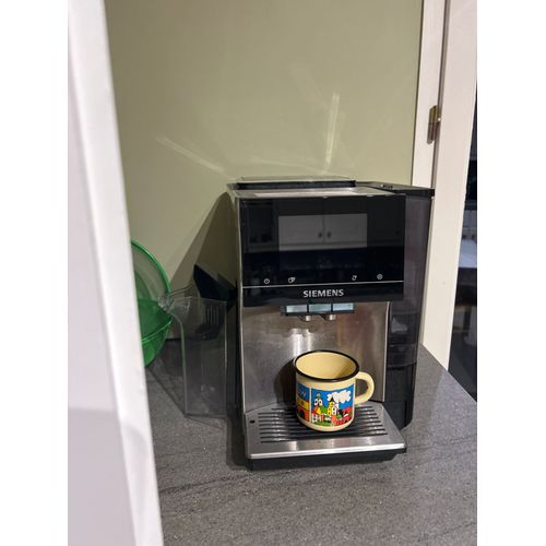 Machine à café Siemens à grain EQ 700