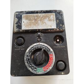 Multimètre électrique à aiguille