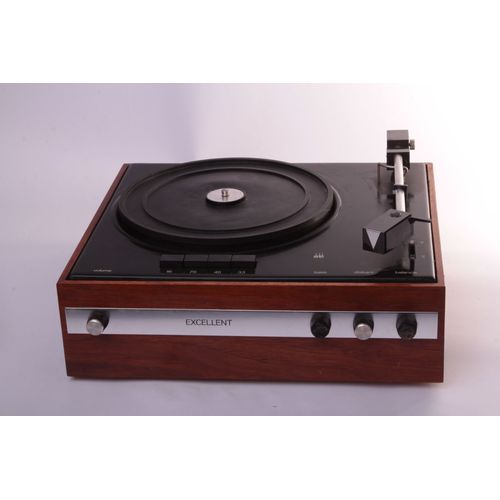 Platine vinyle amplifiée Ehrlich modèle "Excellent", fabriquée en ex-RDA.