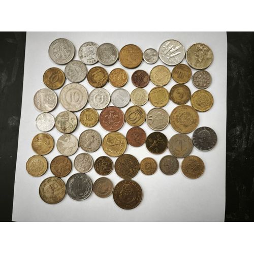 Lot ( C ) 50 Pièces De Monnaie Du Monde