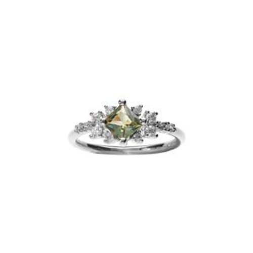 Bague Argent Rhodié Oxyde Serti Forme Carré Vert Et Entourage Blancs
