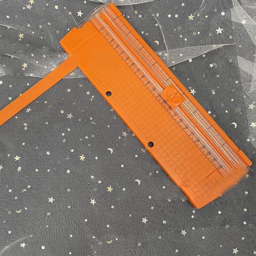 Coupe-Papier Orange : Petit Mini Pliage Avec Échelle Transparente Pour Une Découpe De Scrapbook Sans Bavures