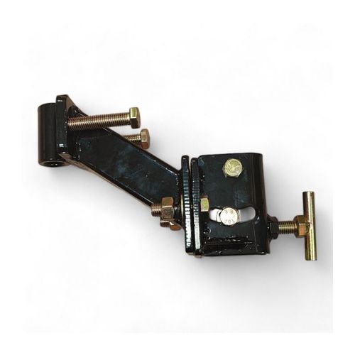 Liaison ou chappe d'attelage pour motoculteurs et motobineuses toutes marques Fermier FE-080881