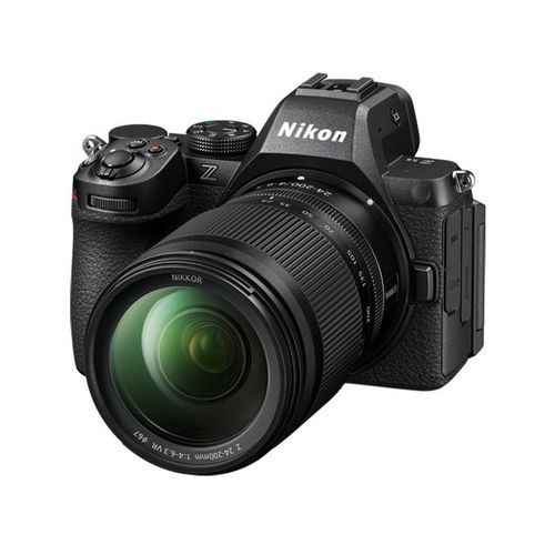 NIKON Z5 II + Z 24-200mm f/4-6.3 VR Garanti 3 ans