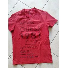 Tee Shirt Guess Taille L ( Ou M Porté Un Peu Plus Large).