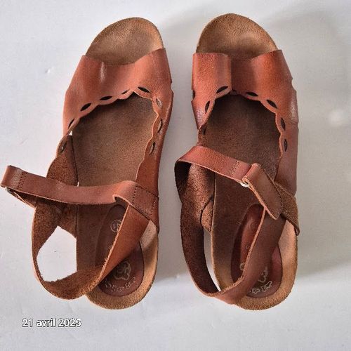 Hee Sandales Chaussures Compensées Couleur Cognac, En Cuir Et En Parfait État - 40-41