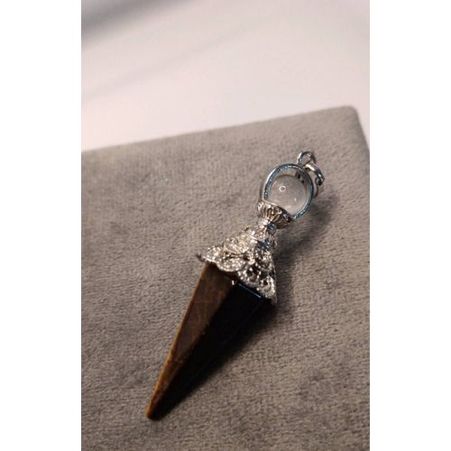 Pendentif ?il Du Tigre