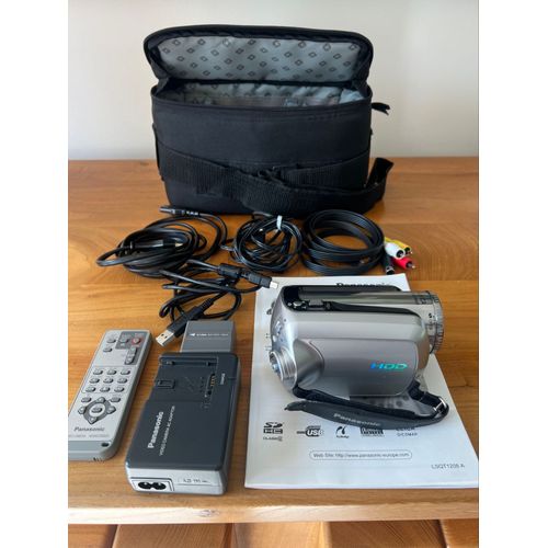 Caméscope Panasonic SDR-H250EG/EF disque dur 30 Go - Argent