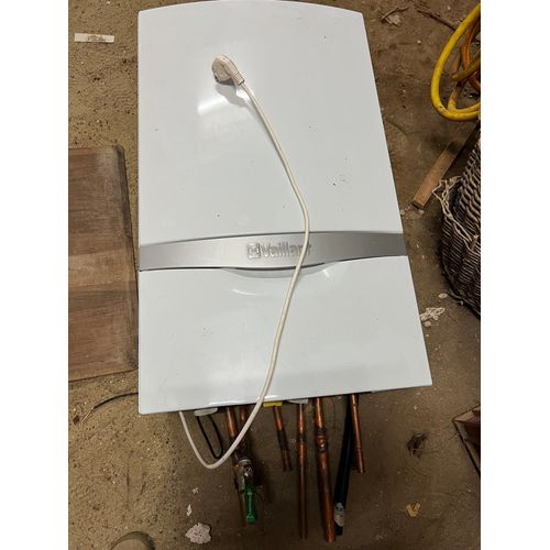 Chaudière à gaz propane de marque Vaillant, à condensation et production d’eau chaude