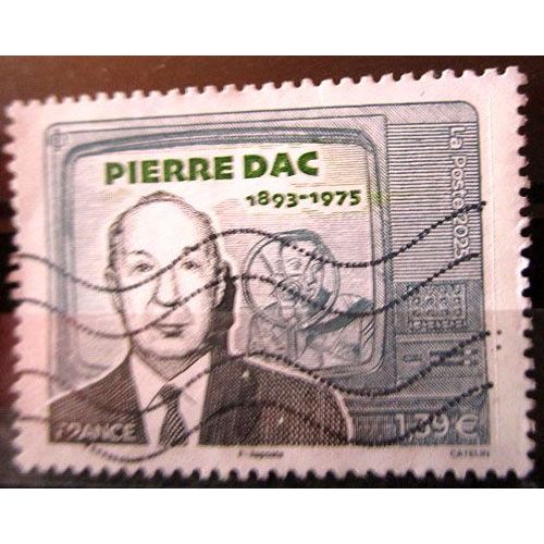 2025. Pierre Dac.