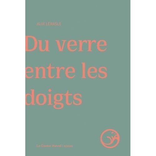 Du Verre Entre Les Doigts