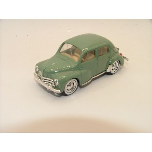1/43 Solido - Renault 4 Cv