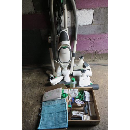 Aspirateur Kobold VK 150 VORWERK &#39; brosses et tous accessoires