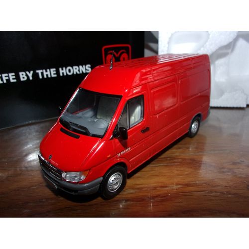 1/43 1/43eme Dodge Sprinter Eligor Grab Life By The Horns Similar Mercedes