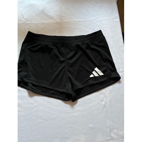 Short De Sport Femme Adidas Taille M Ou 40-42 Noir