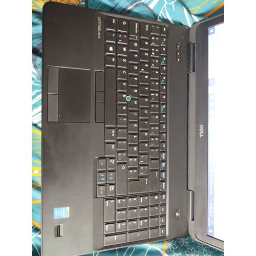 Dell latitude E5540 15.6" Intel Core i7 - Ram 8 Go - DD 450 Go