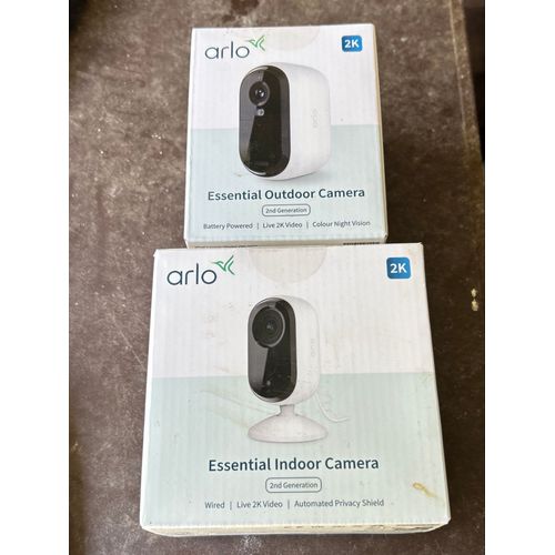 Caméra de surveillance arlo  ( model VMC350 + model VMC3060)