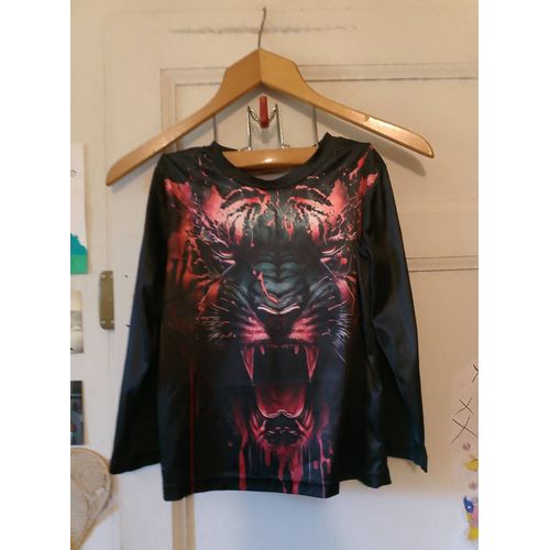 Tee-Shirt Noir Motif Tigre Rouge 5 Ans.