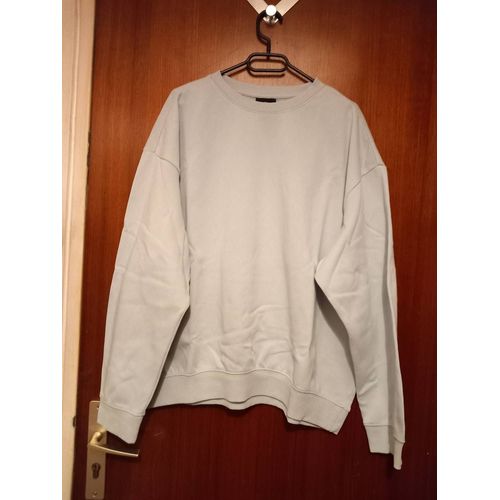 Sweat Homme Col Rond H&ampm, Taille Xl, Coloris Bleu Clair, 60% Coton, 40% Polyester, Longueur 69 Cm, Largeur Épaules 64 Cm, Longueur Manches 61 Cm, Tour De Poitrine 142 Cm.