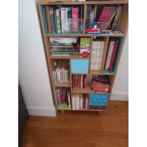 Petite Bibliothèque Marque Maison Du Monde Neuve Dans Un Carton.