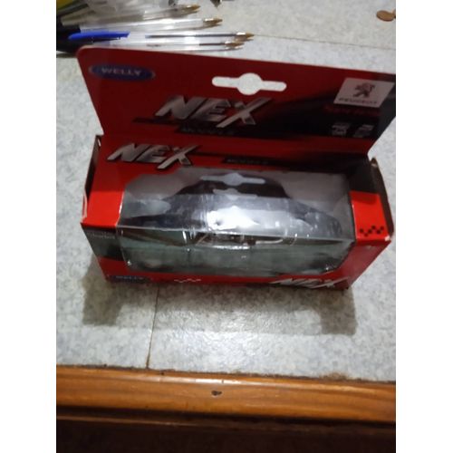 Voiture De Collection Peugeot 403 Vert Sapin 1:39 Welly