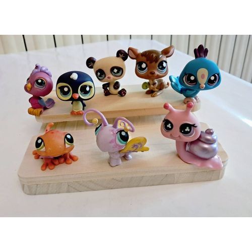 Ensemble De Deux Lot De Littlest Pet Shop Authentiques Avec Leur Support De Présentation