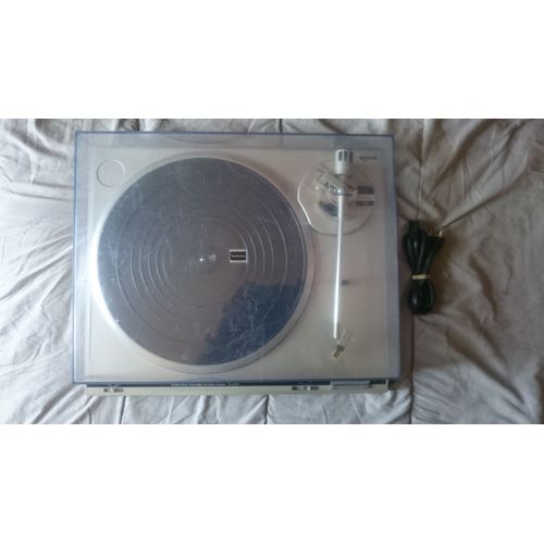 Platine Vinyle Technics SL-D210