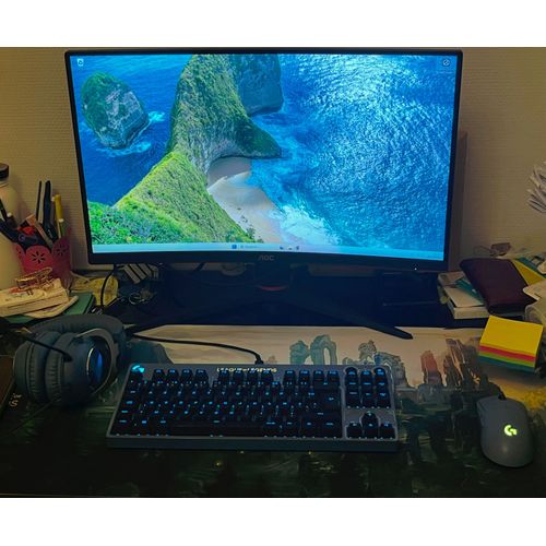 Pc Gamer AMD Ryzen 5 5600x OC - Ram 16 Go - SSD 256 Go + HDD 1 To - RTX 4060 8Go OC