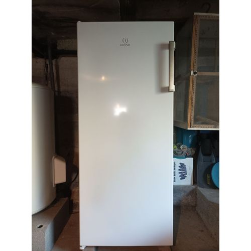 Congélateur vertical 5 tiroirs Indesit S/N 704223968