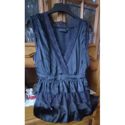 Tunique Fantaisie À Volants Et Dentelle, Sans Manches, Polyester, Polyamide Et Dentelle Noire