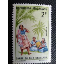 Timbre Madagascar Y T 443 Danse Des Bilo Sakalavas 1967 (030509 )