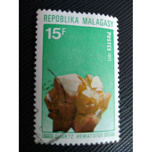 Timbre Madagascar Yt 483 Minéral Hämatit 1971 ( 20204 )