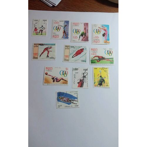Timbre Cambodge Kampuchea Lot De 11 Réf 3505